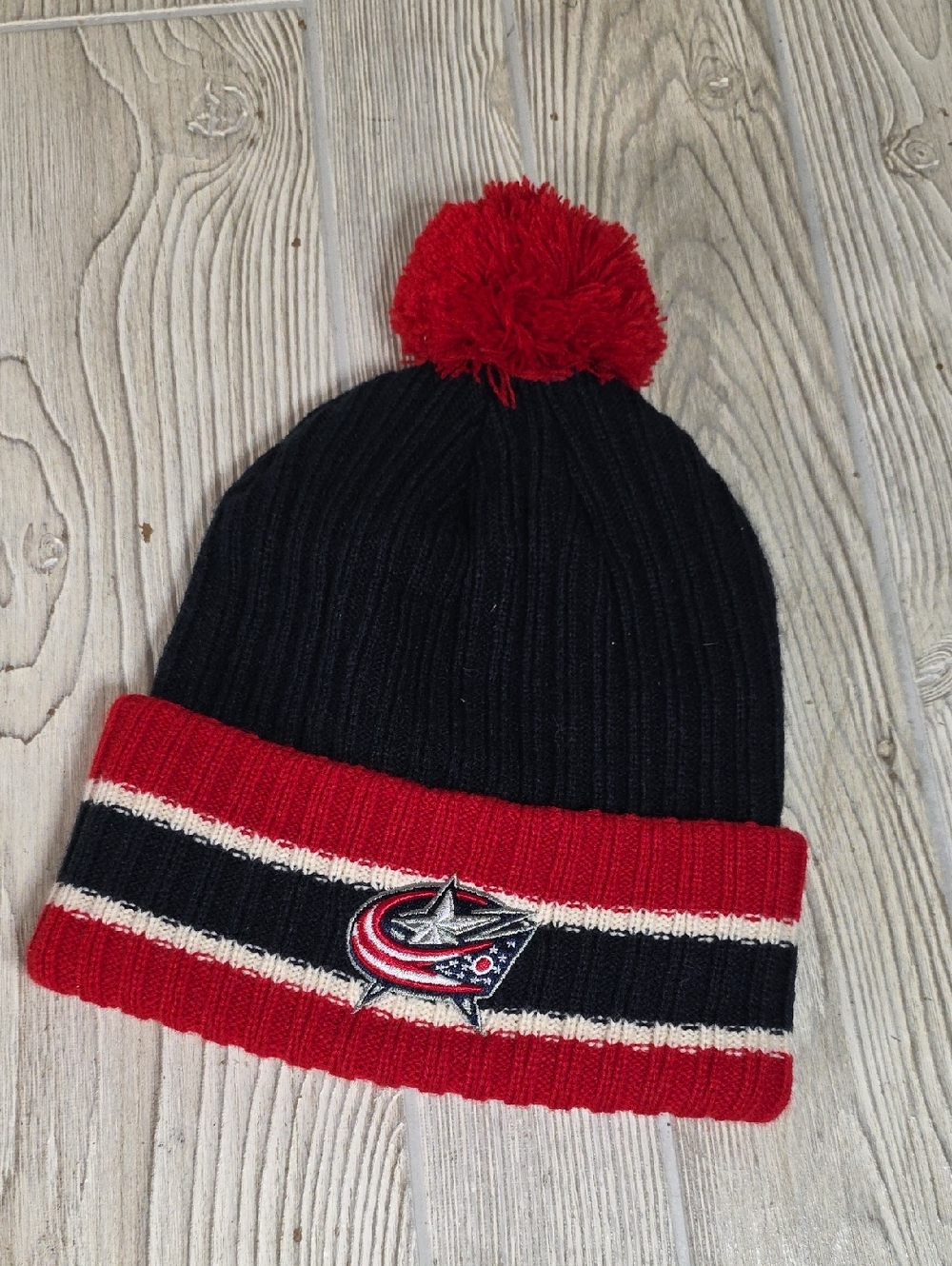 Fan Favorite Columbus Blue Jackets NHL Knit Hat with Pom One Size Fits All